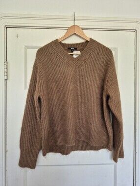 Wool Blend Sweater Nwt By Uniqlo Brown V Neck Medium